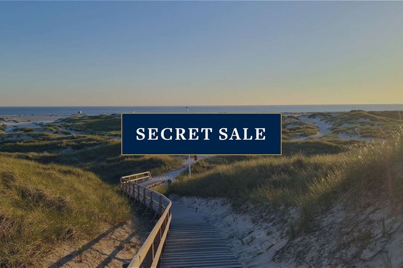 Secret Sale–Reetdachidylle mit zwei Wohneinheiten in Nebel auf Amrum Dauerwohnen trifft Ferienglück